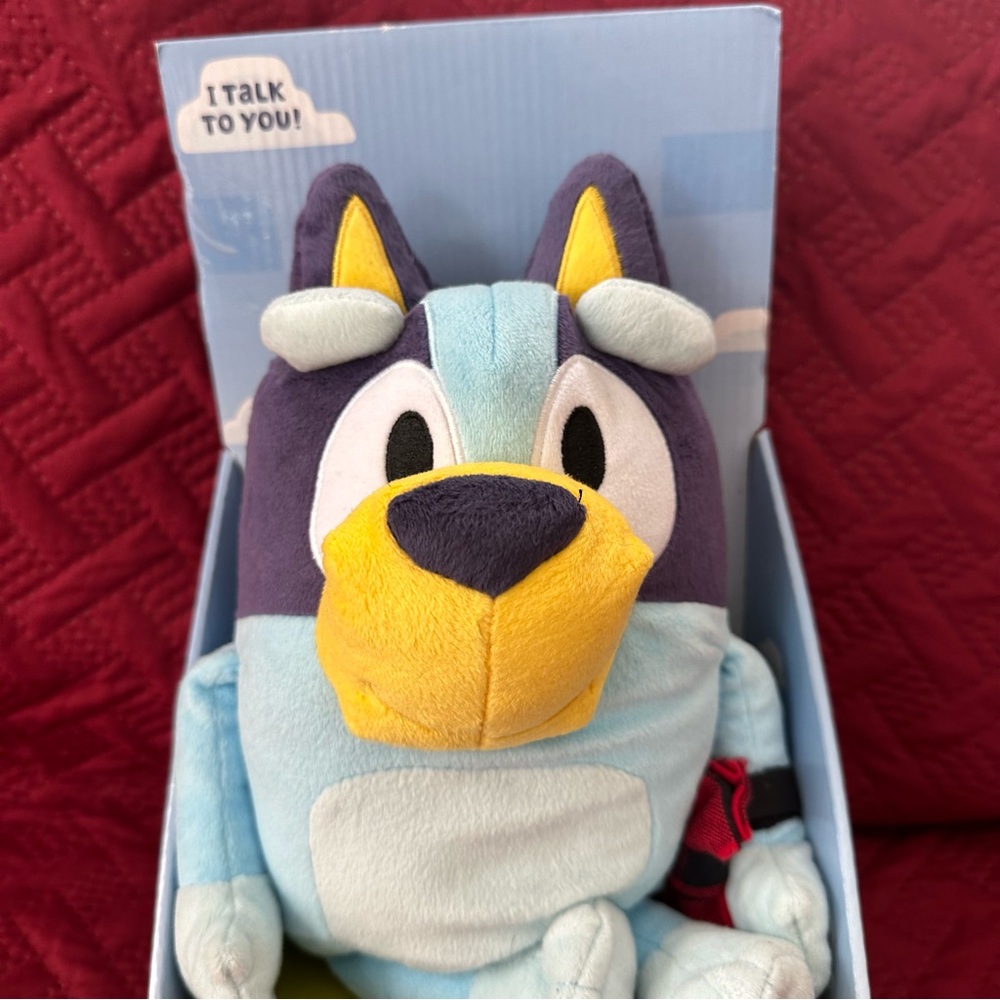 Bluey - 13" Talking Plush - Interactive - Sing Along, 9 Different Phrases Bluey - Picture 3 of 7